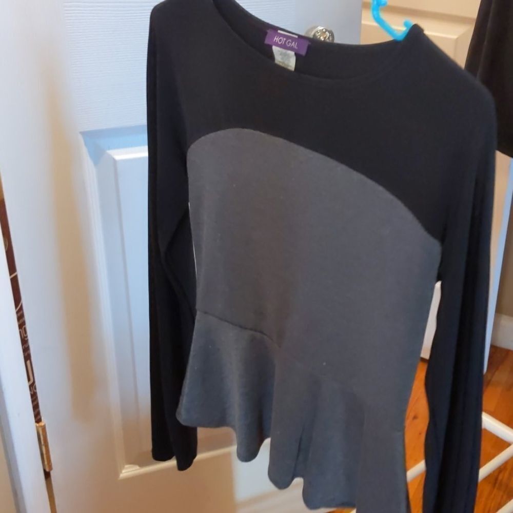 Black and Gray top in size S NWT